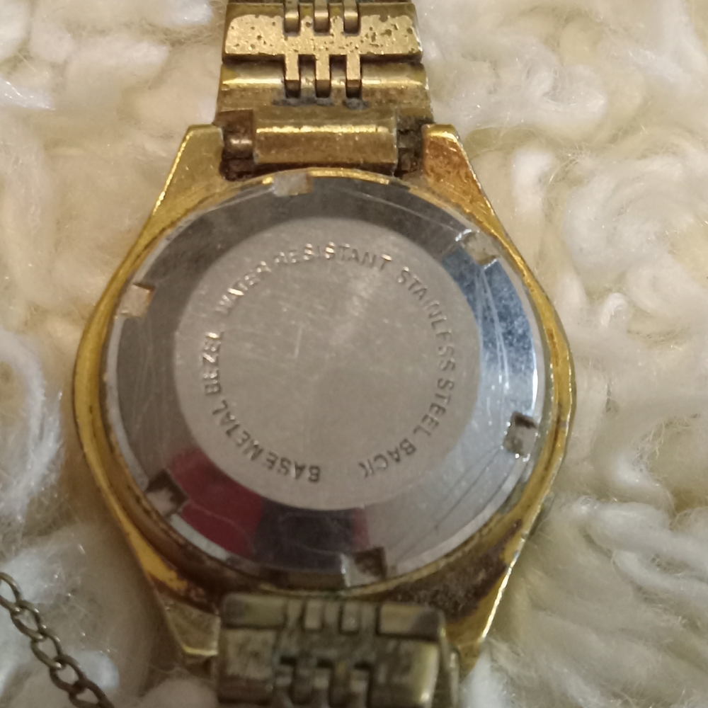 Gold Digital Watch - Picture 4 of 12